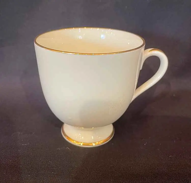 4025223167855 - Fuerstin KaffeeObertasse 654 5 Elfenbein Gold