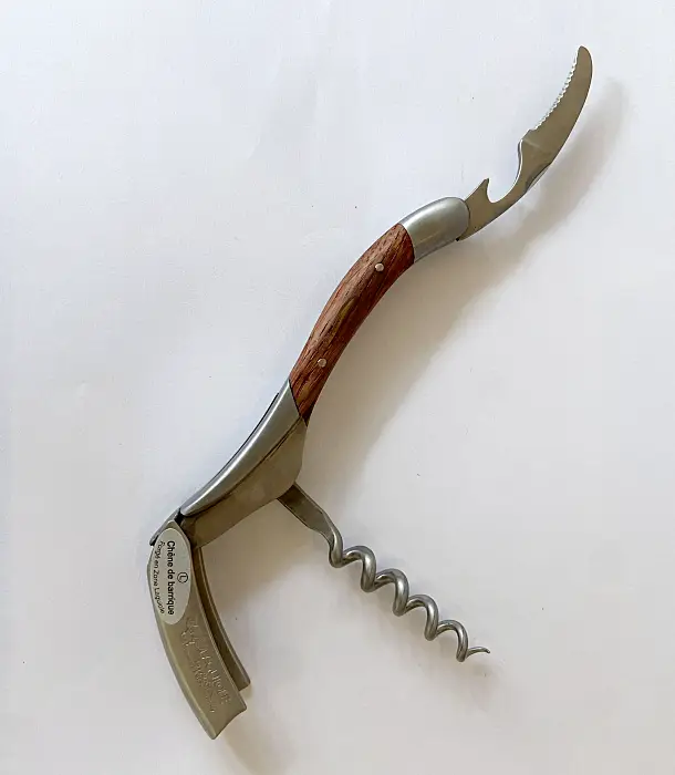 Laguiole en Aubrac Sommeliermesser Fasseiche Bild 2
