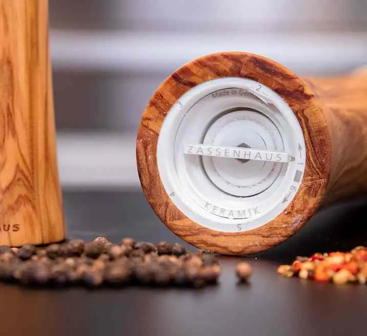 Zassenhaus Pfeffermühle Frankfurt 18 cm olive Bild 2