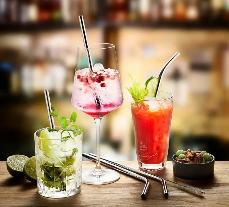 GEFU Edelstahltrinkhalm FUTURE 23 cm 4 Stück mit Bürste 12706 Bild