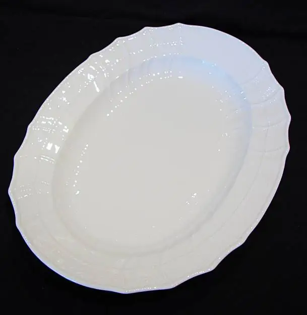 4043778001097 - Neuosier weiss grosse ovale Platte 40 cm mit kleinen Fehlern