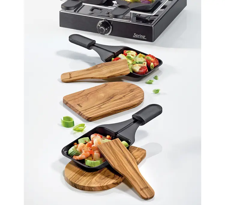 Spring Raclette-Brettchen mit Spachtel Olive 4er-Set Bild 2