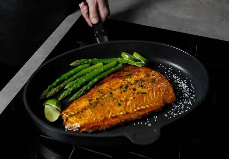 AMT Fischpfanne Induktion abnehmbarer Stiel 39 cm Bild 2