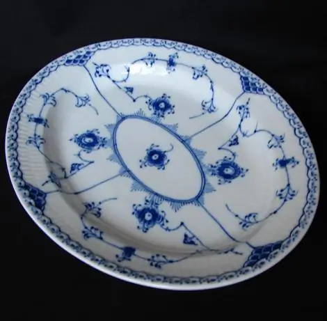 Royal Copenhagen Halbspitze Platte oval 36.5 cm 1102375 Bild