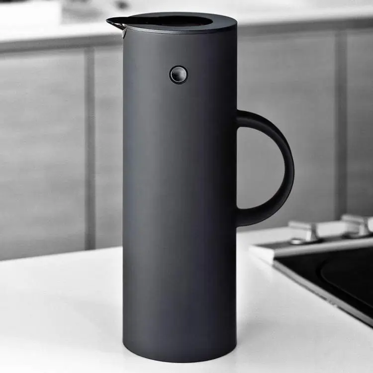 Stelton Isolierkanne EM77 soft black Bild 2