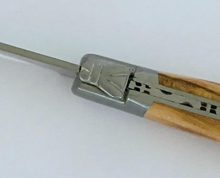 Laguiole en Aubrac Set 2 Steakmesser mit Gabeln Olivenholz Bild 2
